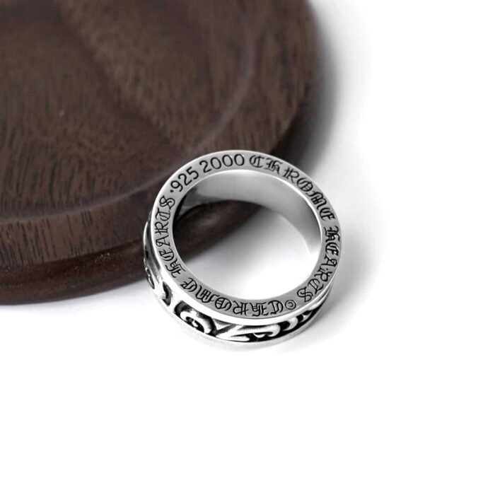 Scroll Spinner Ring